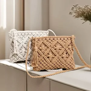 Manufacturer’s Simple Tassel Hand Held Straw Bag Vintage Hand Woven Summer Beach Casual Handbag with Zipper Closure Square Shape