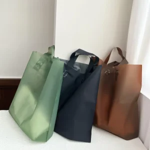 Matte T Shirt Bags Women’s PE Plastic Waterproof Handheld Packaging Custom Screen Printing Supermarket Shopping Gift Exhibition