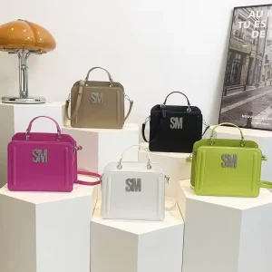 New Arrival Luxury Designer Crossbody Bags Custom Logo Zipper Tote PU Leather Square Handbag Polyester Lining