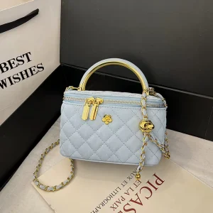 New Fashion Handbags Light Lady Diamond Chain Bags Lady Design Purses for Girls