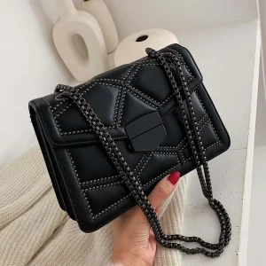 New Fashion Simple Messenger Ins Rivet Shoulder Chain Small Square Chain Bag Women Handbags Purses Ladies