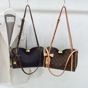 New Luxury Designer Bag Retro Geometric Pattern PU Material Crossbody Bag Can Be Carried by Hand 1071