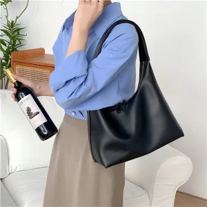 New Minimalist Fashion Women’s Shoulder Bag Underarm Bag Large Capacity Crossbody Bag
