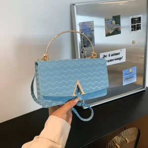 New Minimalist Shoulder Bag Fashionable Evening Bag High Aesthetic Handbag Elegant Crossbody Bag Chain Strap Top Handle