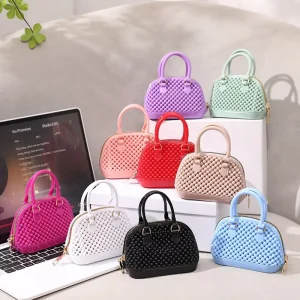 New Style Hollowed Out Mini Purse Handbag Small Chain Crossbody Bag PVC Cute Shell Jelly Bag for Girls