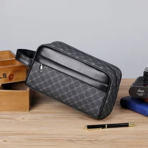 New Trendy PU Clutch Bag with Zipper Closure Waterproof Wear-Resistant Urban Simple Purse Bag