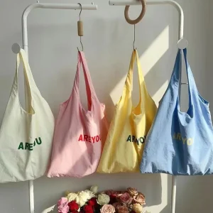 Niche Letter Printed Shoulder Bag Large Capacity Designer Style Versatile Canvas Women’s Shopping Bag Portable Urban