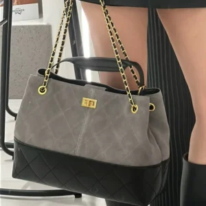 ODM&OEM New Spring/Summer Fashion Matte Leather Handbag Quilted Genuine Leather Vintage Chain Shoulder Bag