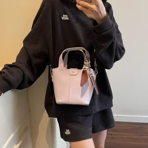 OEM ZIP PU Texture Portable Bucket Bag Women’s Stitching Silk Scarf Shoulder Bag Soft Messenger Handbag