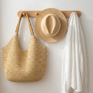 Old Money Straw Handwoven Tote Bag Large Capacity Women’s Beach Travel European Retro Style Magnetic Closure with Canvas Lining
