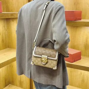 Overall Customization Women Shoulder Bags PU Leather Crossbody Bags Fashion Designer Inspired Daily Commute