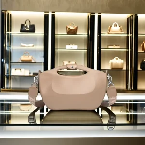 PVC Jelly Bag European and American Fashion Wide Shoulder Strap Crossbody Bag Women’s Single Shoulder Crossbody Bag