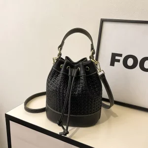 Retro Style Large Capacity Single Shoulder Crossbody Mobile Phone Bag Women’s Fashion Bucket Bag Braided Lady Design Candy