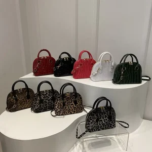 Simple Gas Personality Ins Trendy Shell Purses Hand Shoulder Bags for Ladies Girls
