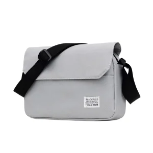 Small Crossbody Messenger Bag Waterproof Lightweight Nylon Zipper Closure for Business Office School Men