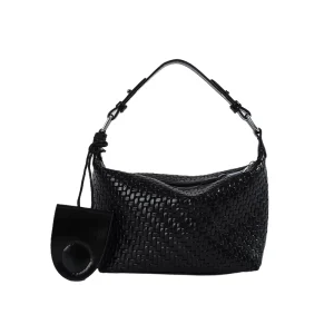 Small Elegant Crochet Pattern Hand Made Dumpling Bag for Women Summer Delicate and Versatile High End Cross Bag