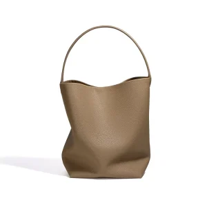Soft Cowhide Genuine Leather Fashion Bucket Bag for Women Commuting Large Capacity Single Shoulder Underarm Polyester Lining