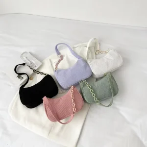 Solid Color Single Shoulder Crossbody Bag For Ladies Fashionable Zipper Closure Polyester Lining