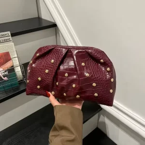Spring Trend Pu Leather Clutch Bag with Mushroom Studs and Textured Pleats Nylon Lining for Women