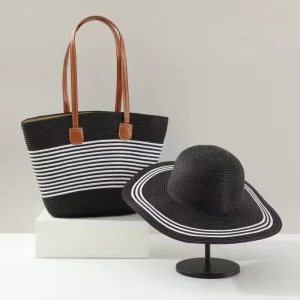 Straw Beach Shoulder Bag for Women Lightweight Seaside Tote Bag for Women