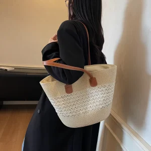 Straw Woven Tote Bag Hollow Out Beach Shoulder Bag Large Capacity Summer Bag with Leather Straps