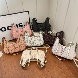 Stylish Guesses Chain Print Crescent Bag Single Shoulder Crossbody Bag Women’s Bags