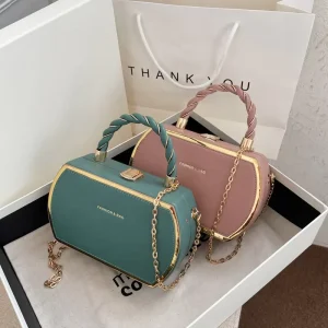 Summer Fashion Trendy New Handbags Hot Designer Chain Shoulder Lightweight Bags Girls Cute Box Classic Hand Bags for Woman