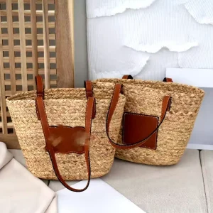 Summer Women’s Hand Woven Straw Bag Comfortable Eco Friendly Fabric Clutch Beach Style Handbag