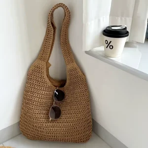 Summer hand woven straw bags tote single shoulder womens casual vacation style large capacity factory direct sales
