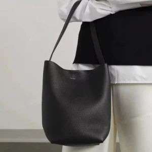 The Bucket Bag Fashion Genuine Leather Large Capacity Soft High End Women’s Daily Commuting Tote Shoulder Handbag All Seasons