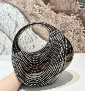 Trendy Waterproof Acrylic Lady Hand bag with Glossy Noodle Design Versatile Fashion Accessory and Acrylic Lining Handbag