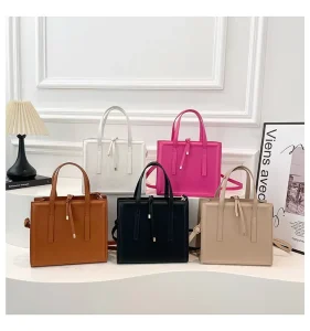 Trendy Women’s Large Capacity Tote Bag with Single Shoulder Polyester Lining Handbag for Autumn Summer and Winter
