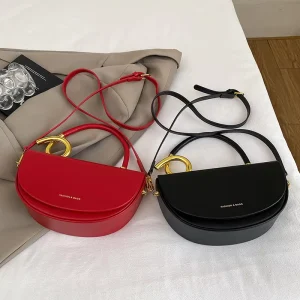 Vintage Saddle Bag for Women PU Leather Crossbody Bag Half Moon Shoulder Bag with Wide Guitar Strap