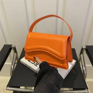 Vintage Small Woman Hobo Bagute Bags for Woman High Quality Clutches Purse Mini Crossbody Bag Female Handbag