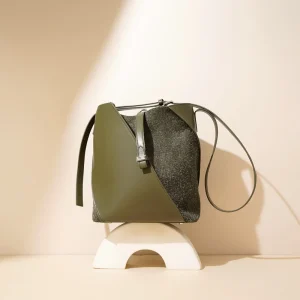 Women’s Adjustable Strap Bucket Purses Portable Vegan Leather Shoulder Tote Handbag Suede Bucket Bags