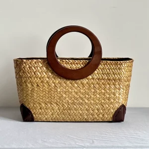 Women’s Bags Stylish Handbags Chic Straw Bags Spacious Tote Bags Perfect Beach Bags for Summer Getaways