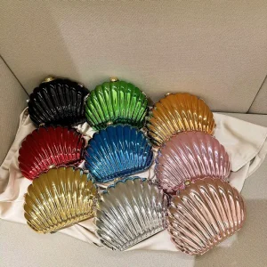 Women’s Custom Fashion Casual Style Shell Acrylic Clutch Bag with Chain Metal for Wedding and Party Evening Use