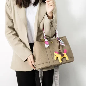 Women’s Garden Style Single Shoulder Crossbody Bucket Bag Large Capacity Tote Handbag Fashion Button Wide Polyester Lining