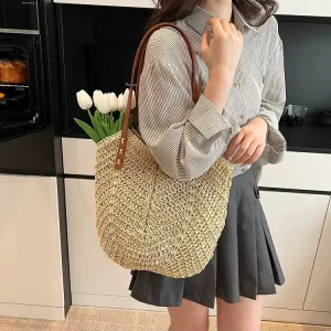 Women’s Handmade Lightweight Woven Tote Bag Zipper Closure Large Capacity Beach Daily Use Casual Shoulder Bag European American