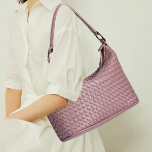 Women’s Large Capacity PU Leather Crossbody Shoulder Bag Portable Zippered Messenger Bag Polyester Lining Trendy