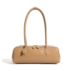 Women’s New Bohemian Fashion National Design Large Capacity Cowhide Underarm Bag Zipper Closure Water Resistant Long Red