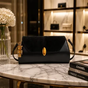 Women’s Shoulder Bags Cross border Model High end Feel Versatile Autumn Winter Vintage Popular Large Square Bags