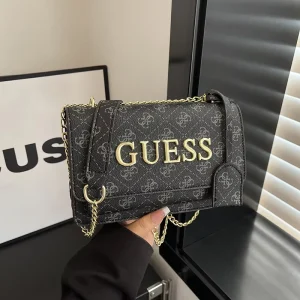 Women’s Shoulder Bags Elegant and Stylish Women’s Shoulder Bags