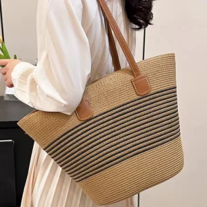 Women’s Summer Rattan Straw Tote Bag with Zipper Closure Large Capacity Woven Shoulder Bag for Seaside Use Trendy