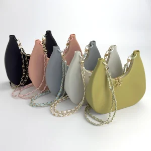 Women’s Tote Bags Ladies Fashionable Waterproof Shoulder Purses and Handbags with Zipper Closure for Outdoor Use