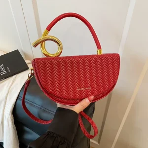 Young Lady Daily Shoulder Bags for Women Fashion Style Handbags with Polyester Lining Factory
